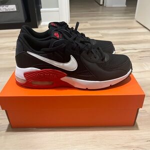 Nike air max red and black 10.5